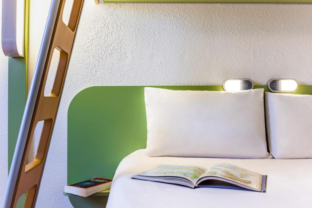 Ibis Budget Poitiers Nord Futuroscope Chasseneuil-du-Poitou Bagian luar foto