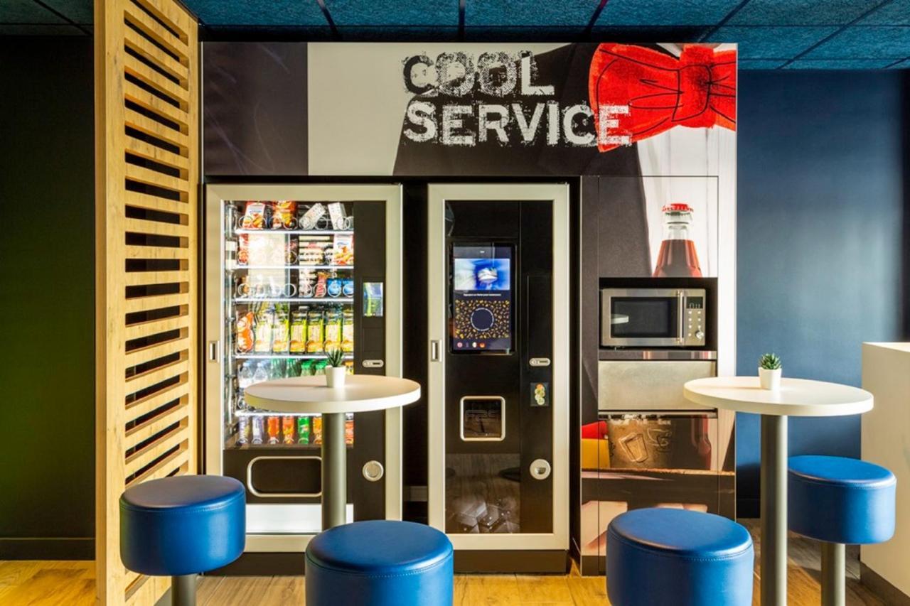 Ibis Budget Poitiers Nord Futuroscope Chasseneuil-du-Poitou Bagian luar foto